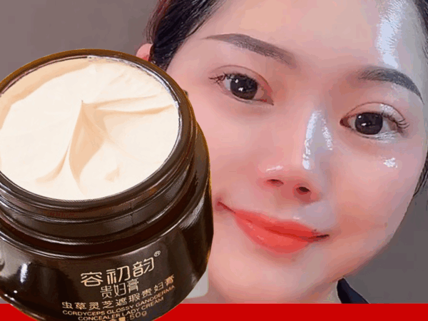 cream penghilang flek hitam salep melasma flek hitam membandel 50g cream flek dan kusam bpom/Remove Dark Spots Bintik Penghapusan Whitening Cream salep flek hitam yg asli
