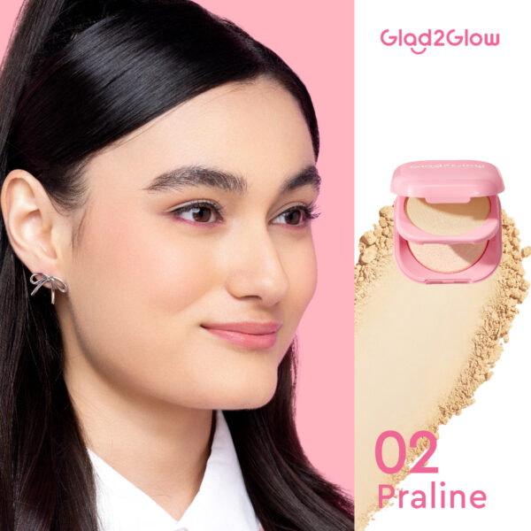 Glad2Glow Perfect Blurring Powder Foundation Glad2Glow Bedak Make Up